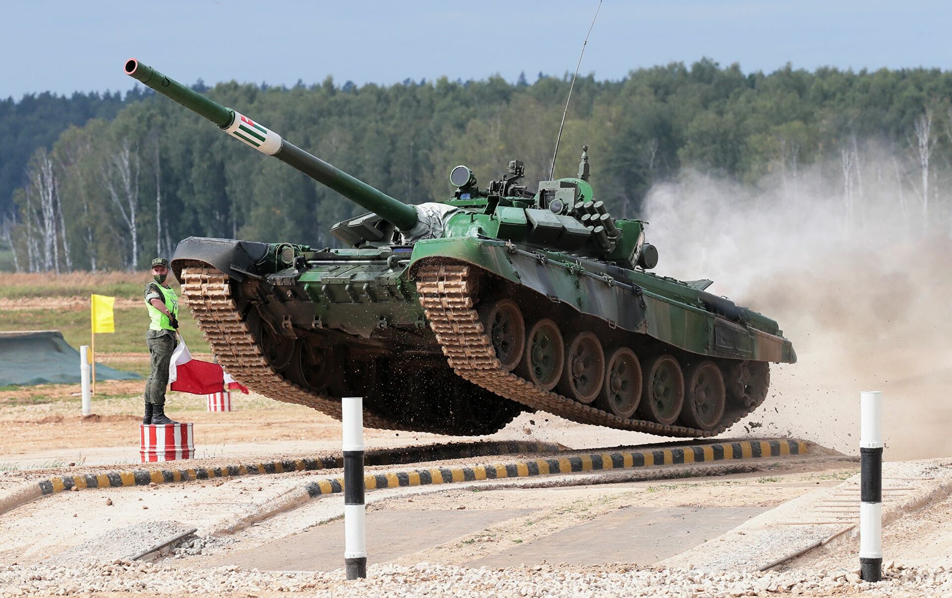 Tank biathlon